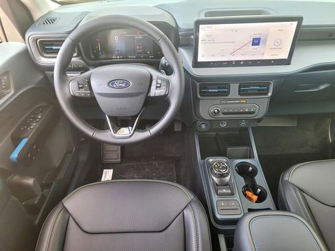 New 2026 Ford Maverick Lobo image 15