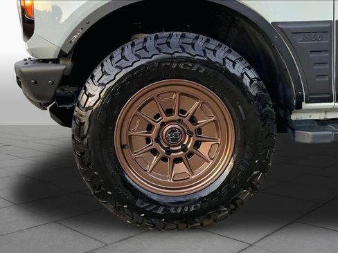 Used 2022 Ford Bronco Outer Banks AWD/4WD image 10