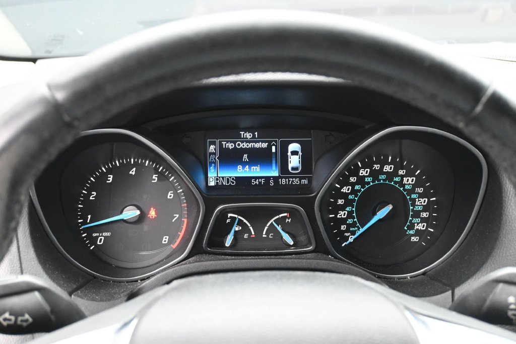 Used 2012 Ford Focus SEL FWD image 11