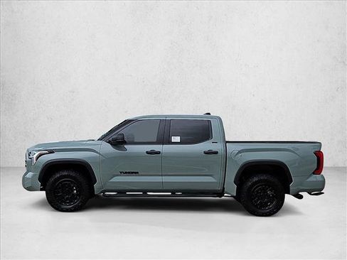 Used 2026 Toyota Tundra SR5 AWD/4WD image 9