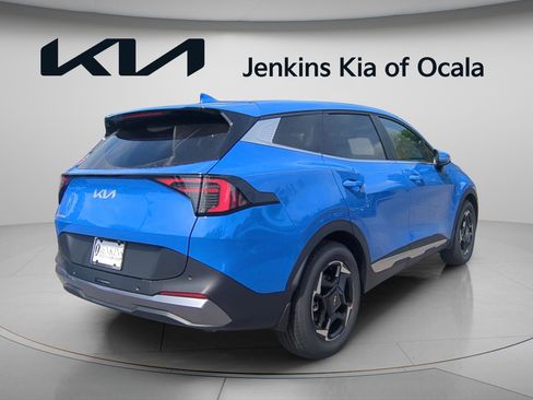 New 2026 Kia Sportage EX FWD image 3