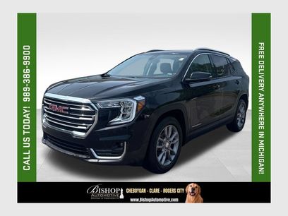 Used 2024 GMC Terrain SLT