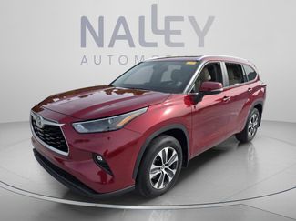 Used 2023 Toyota Highlander XLE video 1