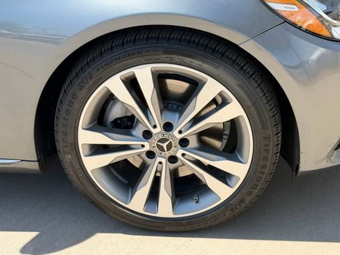 Used 2018 Mercedes-Benz C 300 Sedan image 10
