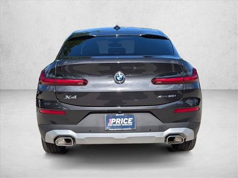 Used 2025 BMW X4 xDrive30i w/ Premium Package AWD/4WD image 7