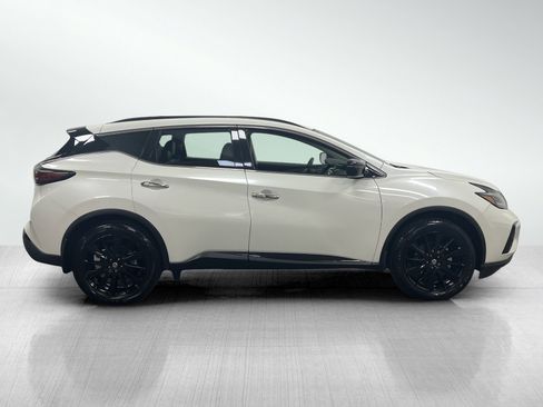 Used 2022 Nissan Murano SV w/ SV Midnight Edition Package image 4