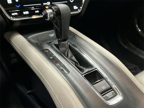 Used 2022 Honda HR-V EX image 24
