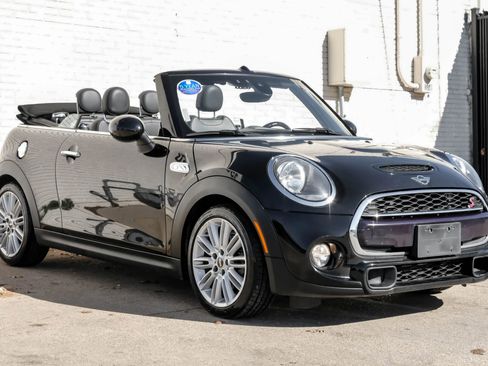 Used 2019 MINI Cooper S image 5