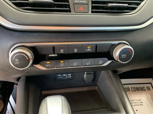 Used 2022 Nissan Altima 2.5 SR image 26