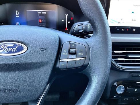 Used 2026 Ford Escape Active w/ Tech Pack #1 FWD image 25
