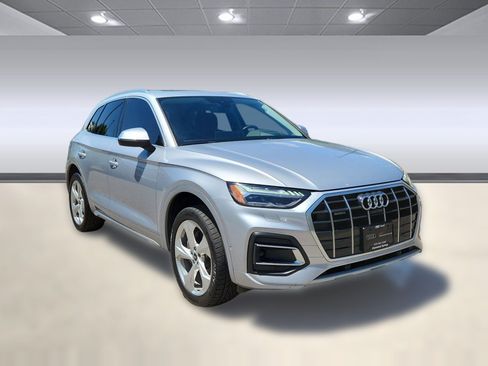 Used 2021 Audi Q5 Prestige AWD/4WD image 7