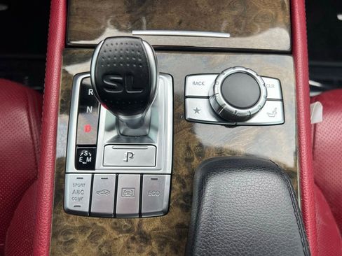 Used 2014 Mercedes-Benz SL 550 SL 550 w/ Driver Assistance Package image 48