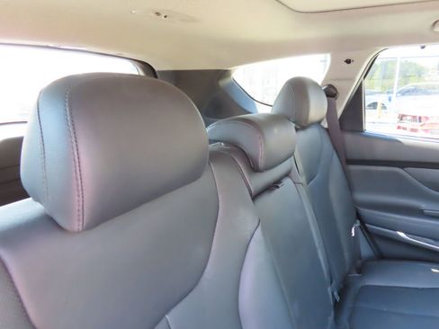 Used 2020 Hyundai Santa Fe SEL w/ Convenience + Premium Package AWD/4WD image 33