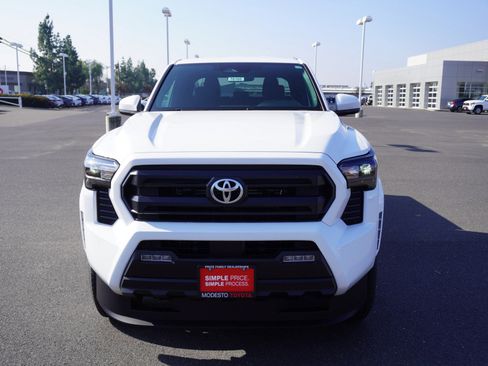 New 2026 Toyota Tacoma SR5 image 6