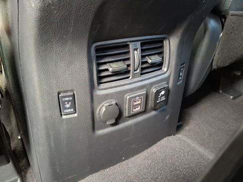 Certified 2023 Nissan Titan PRO-4X w/ Pro-4x Convenience Package AWD/4WD image 13