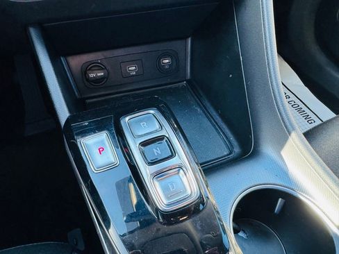 Used 2021 Hyundai Sonata SE w/ Cargo Package image 16