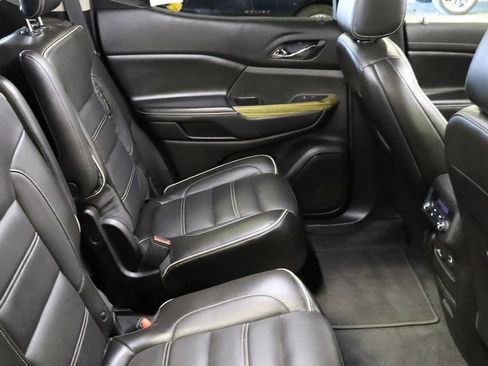 Used 2019 GMC Acadia Denali w/ Technology Package image 35