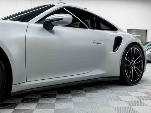 Used 2022 Porsche 911 Turbo S AWD/4WD image 32