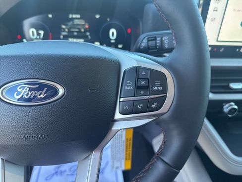 New 2026 Ford Explorer Active w/ Active Comfort Package RWD image 36