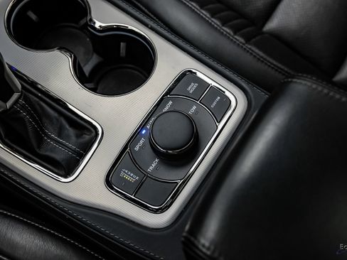 Used 2018 Jeep Grand Cherokee Trackhawk image 58