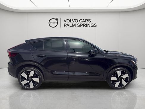 Used 2023 Volvo C40 P8 Recharge Ultimate image 8