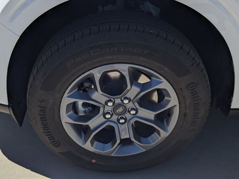 New 2026 Ford Maverick XLT FWD image 8