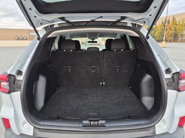 Used 2025 Ford Escape Active AWD/4WD image 23