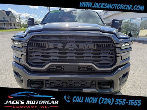 Used 2025 RAM 2500 Big Horn AWD/4WD image 5