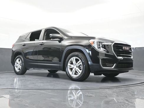 Used 2023 GMC Terrain SLE image 58