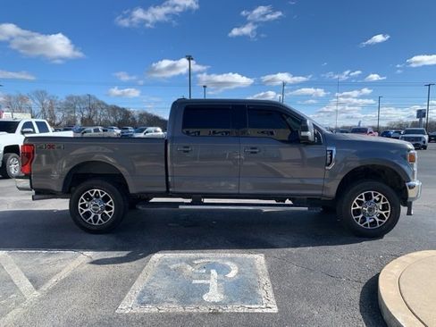 Certified 2021 Ford F250 Lariat w/ Lariat Value Package image 4