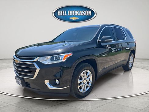 Used 2021 Chevrolet Traverse LT w/ LPO, Floor Liner Package AWD/4WD image 3