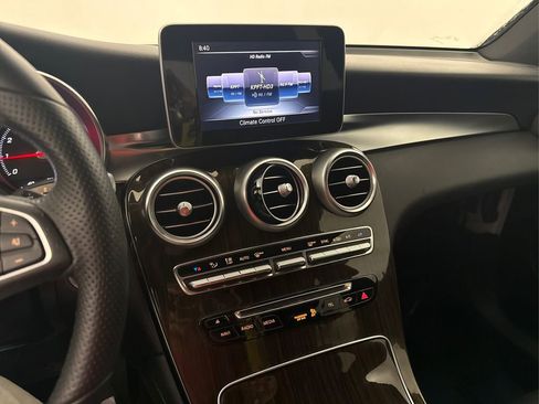 Used 2017 Mercedes-Benz GLC 300 image 28