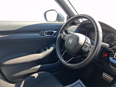 Used 2023 Honda Civic Sport image 21