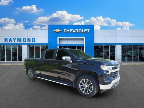 Used 2022 Chevrolet Silverado 1500 LT w/ True North Edition Plus AWD/4WD image 10