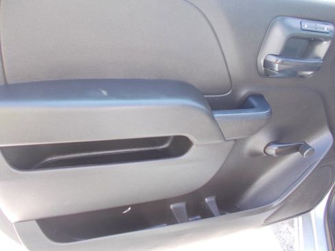 Used 2016 Chevrolet Silverado 1500 W/T RWD image 11