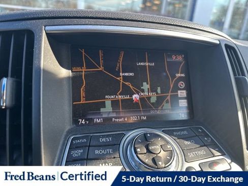 Used 2013 INFINITI G37 X w/ Premium Pkg image 17