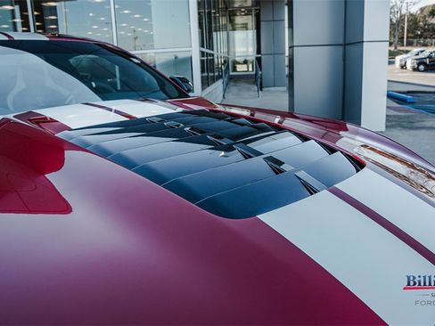 Certified 2022 Ford Mustang Shelby GT500 w/ Technology Package image 5