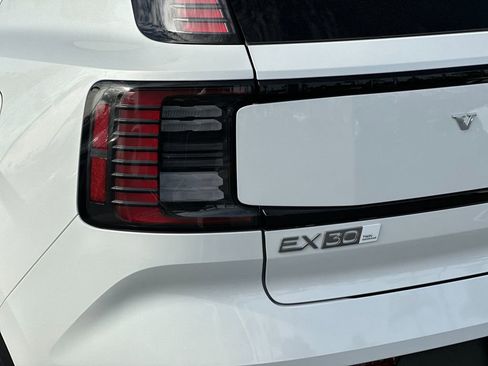New 2026 Volvo EX30 Plus w/ Climate Package AWD/4WD image 25