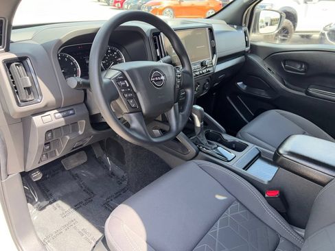 Certified 2026 Nissan Frontier SV w/ Tow Package RWD image 8