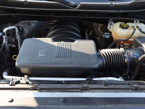 Used 2022 Chevrolet Silverado 1500 Custom Trail Boss AWD/4WD image 40