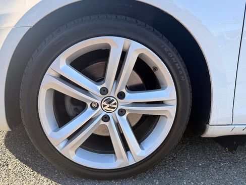 Used 2013 Volkswagen CC R-Line FWD image 62