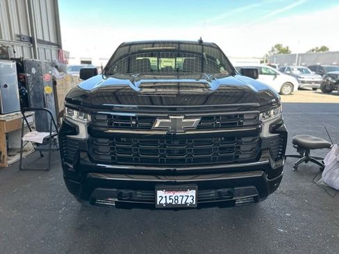 Used 2024 Chevrolet Silverado 1500 RST w/ Convenience Package II AWD/4WD image 2