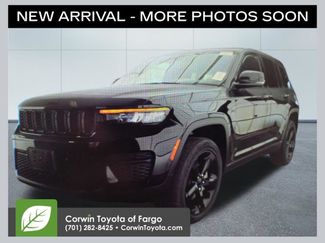 Used 2023 Jeep Grand Cherokee Altitude AWD/4WD 360° Tour