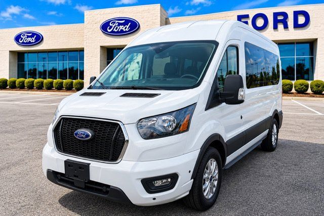 Used 2025 Ford Transit 350 XLT RWD image 1