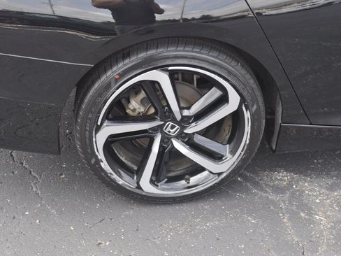 Certified 2022 Honda Accord Sport image 9