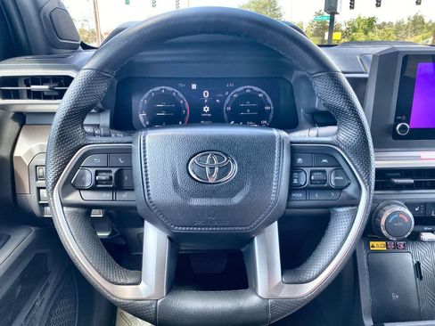 Used 2024 Toyota Tacoma TRD Off-Road w/ TRD Off Road Upgrade Package AWD/4WD image 14