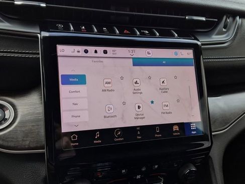 Used 2023 Jeep Grand Cherokee L Limited w/ Luxury Tech Group II image 40