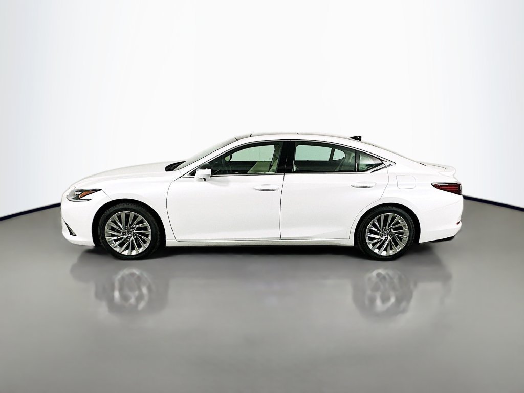 Used 2022 Lexus ES 350 Ultra Luxury w/ Accessory Package 2 FWD image 8