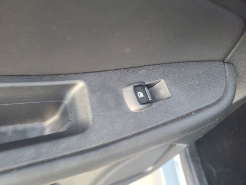 Used 2024 Ford Edge SEL image 15