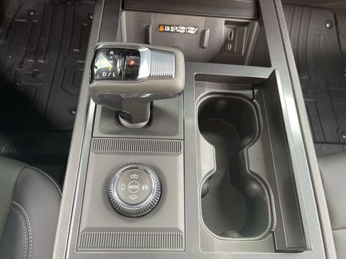 New 2026 GMC Hummer EV 4x4 Crew Cab image 16